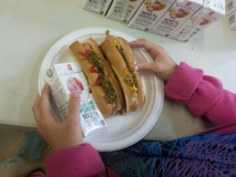 centre-communautaire-pierre-lemaire-drummondville_activite-diner-hot-dog8